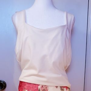 XL Top sleeveless w/Shelf Stap Cross Back